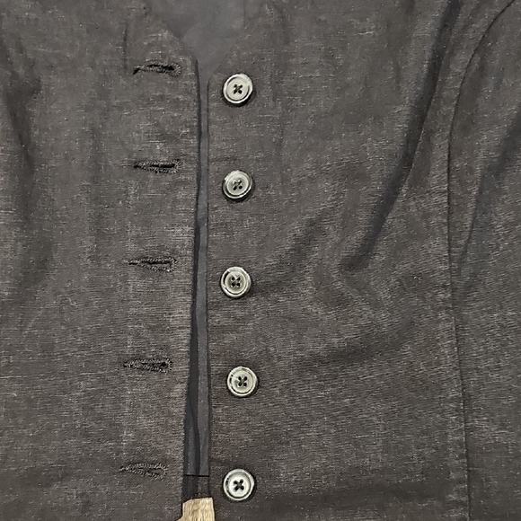 Express Black Button-Up Vest - Picture 6 of 7